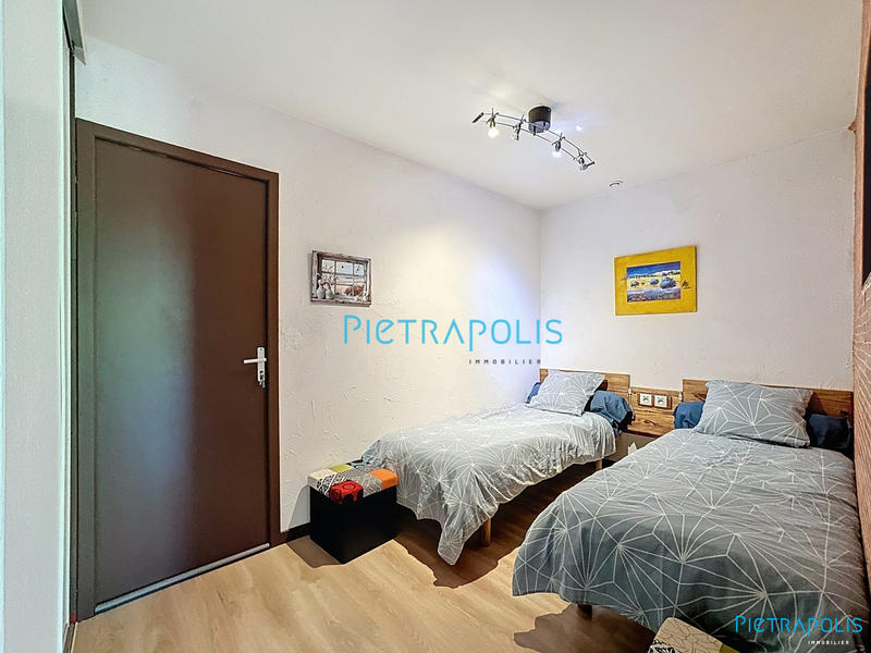 Maison - 161 m² - 7 pièces