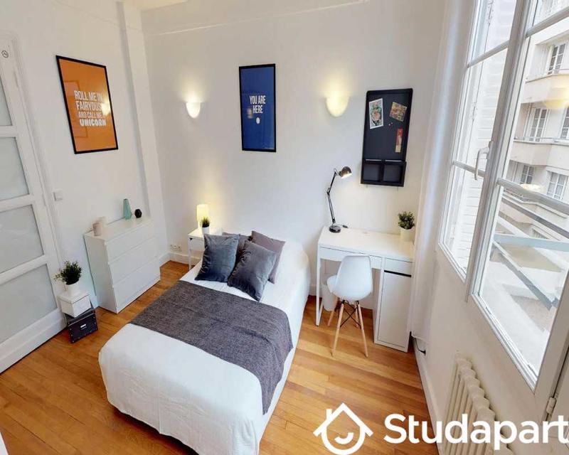 Chambre - 45 m² - 1 pièce