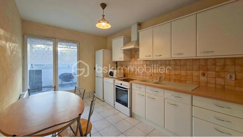 Appartement - 105 m² - 5 pièces