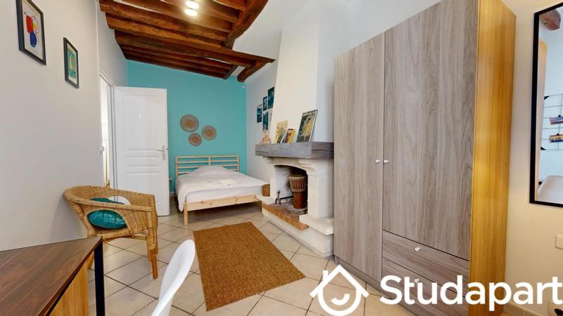 Chambre - 15 m² - 1 pièce