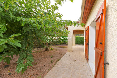 Maison - 106 m² - 4 pièces