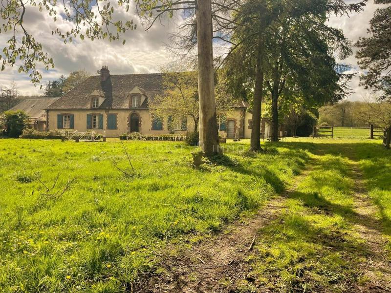 Haras - 300 m² - 8 pièces