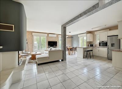 Maison - 134 m² - 6 pièces