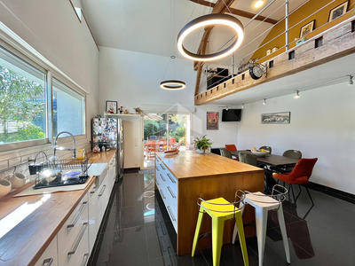 Maison - 158 m² - 5 pièces