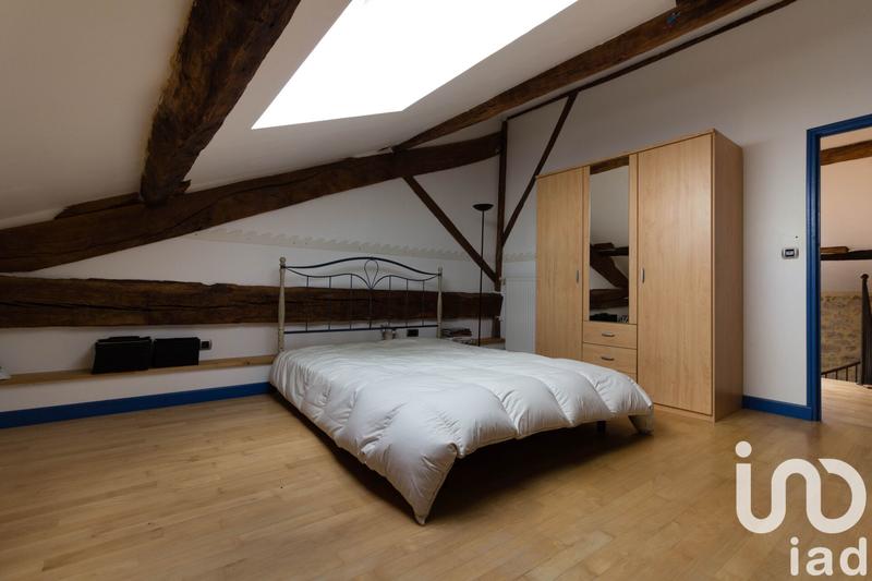 Maison - 249 m² - 7 pièces