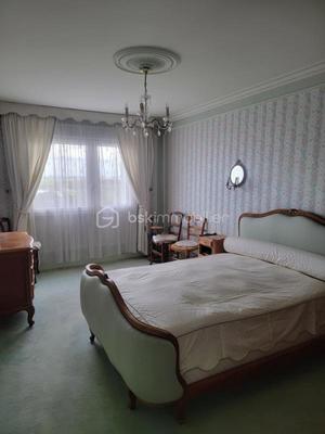 Appartement - 93 m² - 4 pièces