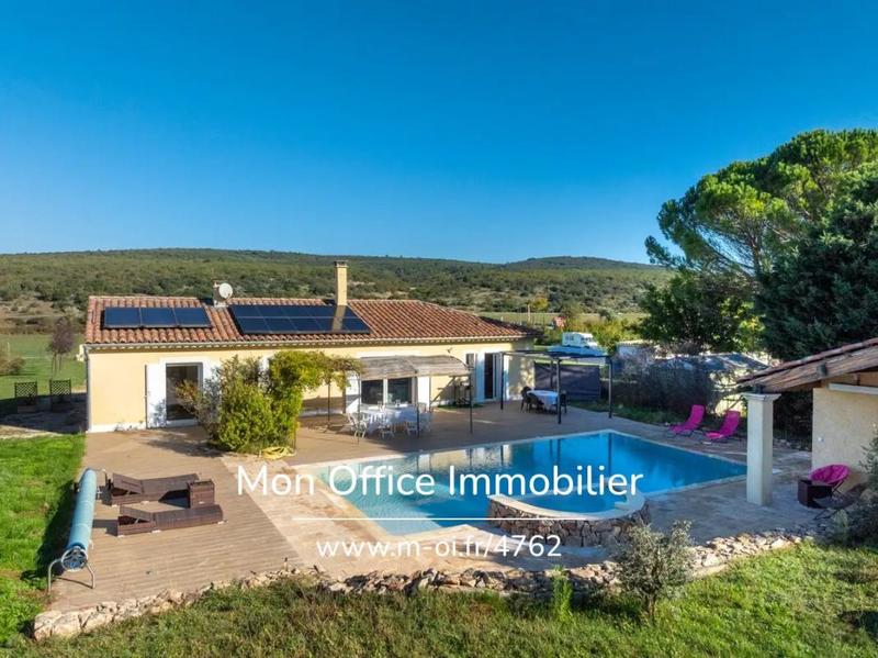 Villa - 200 m² - 7 pièces