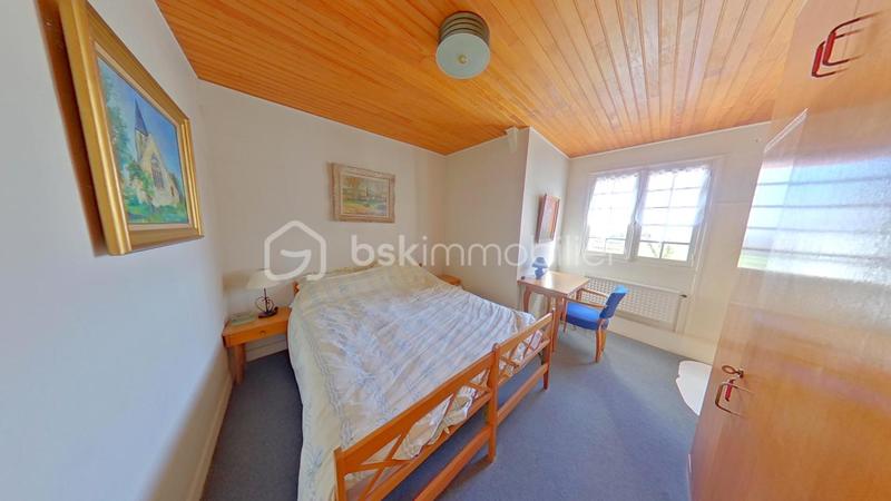 Propriété - 180 m² - 6 pièces