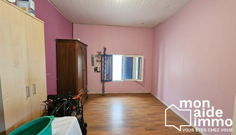 Maison - 94 m² - 5 pièces
