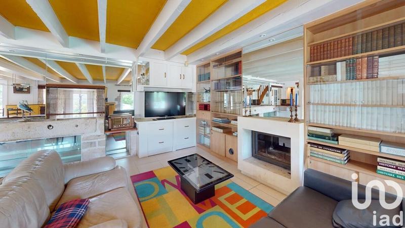 Maison - 345 m² - 15 pièces