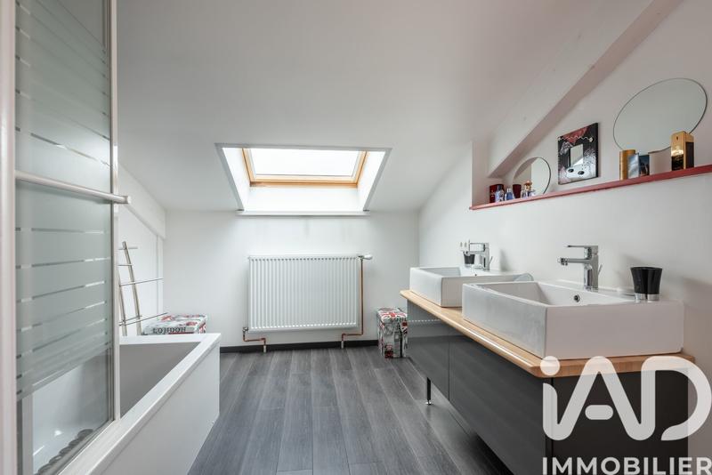 Maison - 160 m² - 6 pièces