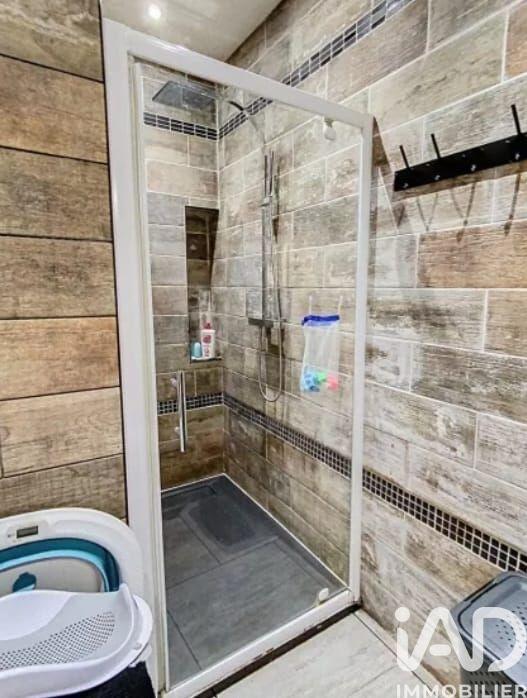 Maison - 340 m² - 4 pièces