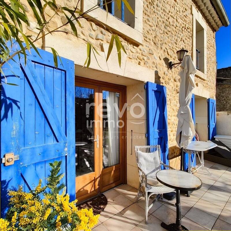 Maison en pierre - 196 m² - 5 pièces