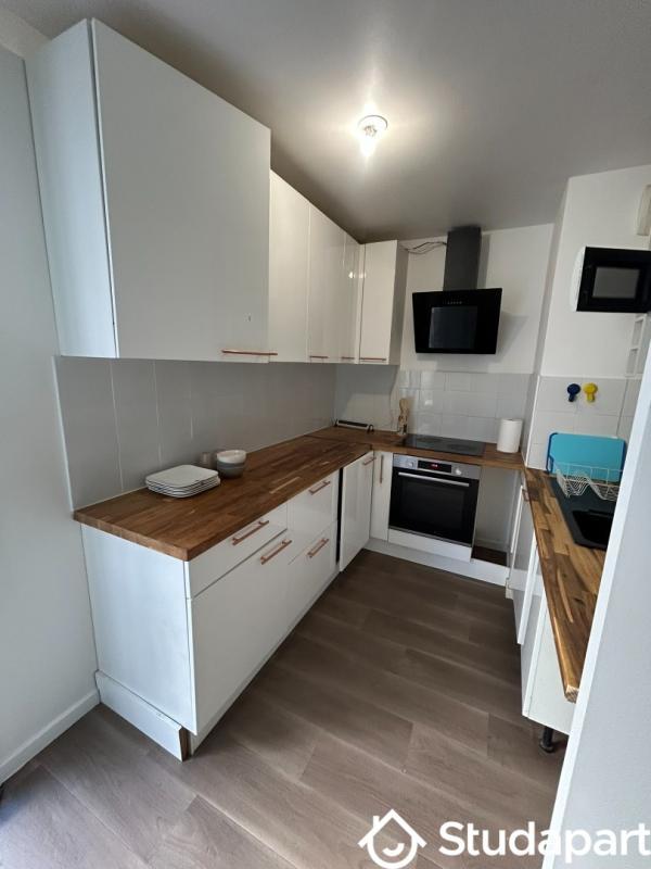 Chambre - 12 m² - 1 pièce