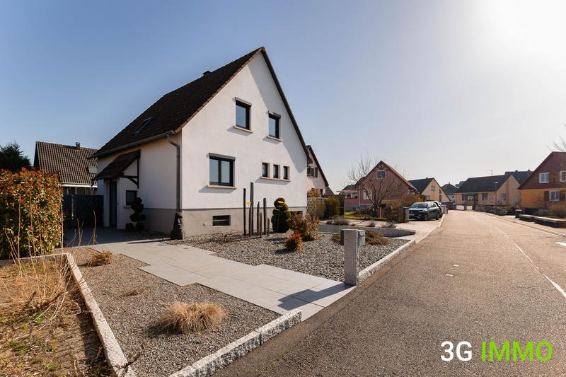 Maison - 107 m² - 5 pièces