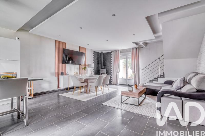 Maison - 153 m² - 6 pièces