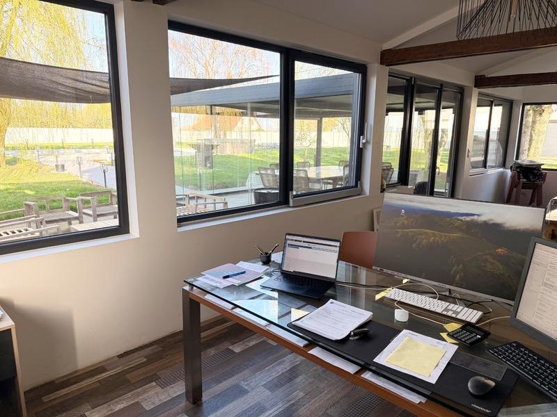 Maison - 363 m² - 7 pièces