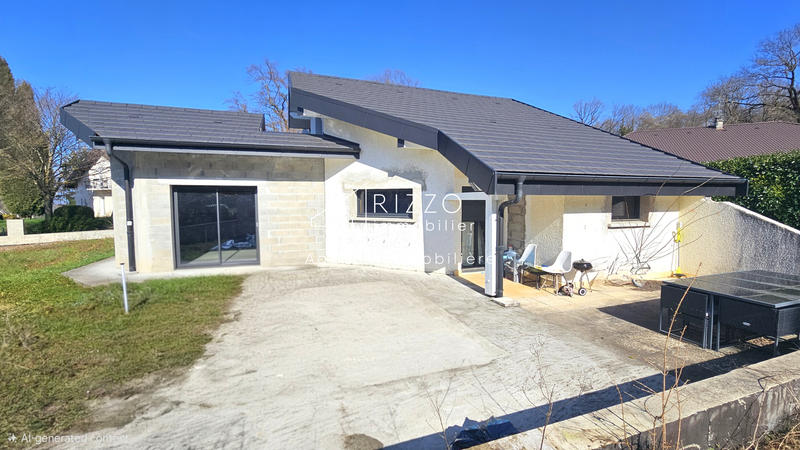 Maison - 95 m² - 4 pièces