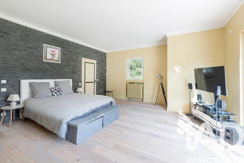 Maison - 800 m² - 22 pièces