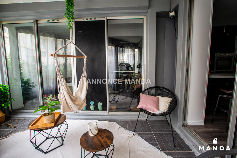 Chambre - 9 m² - 6 pièces