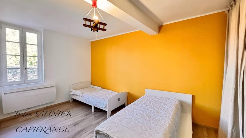 Maison - 134 m² - 6 pièces