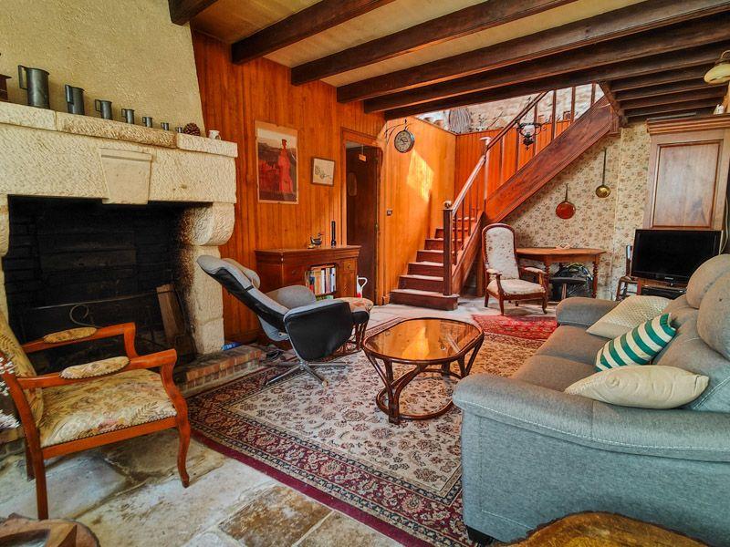 Maison - 136 m² - 7 pièces