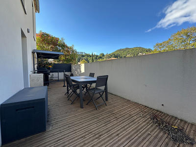 Maison - 97 m² - 4 pièces