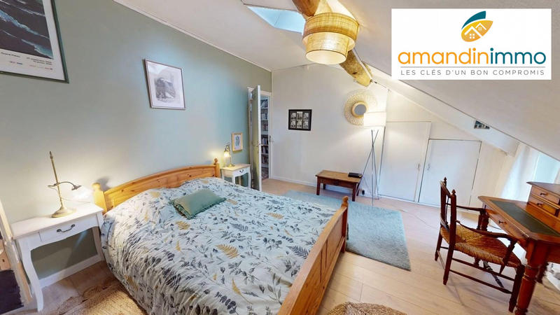 Maison - 120 m² - 6 pièces