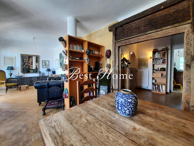 Appartement - 81 m² - 3 pièces