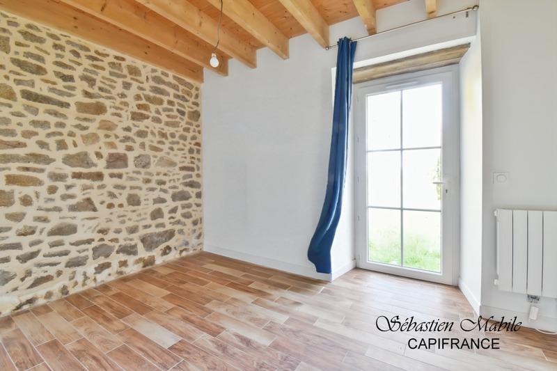 Maison - 95 m² - 5 pièces