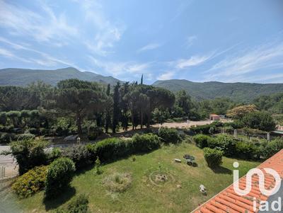 Maison - 350 m² - 10 pièces