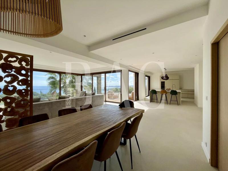 Villa - 400 m² - 11 pièces