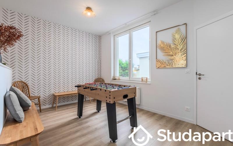 Chambre - 11 m² - 1 pièce