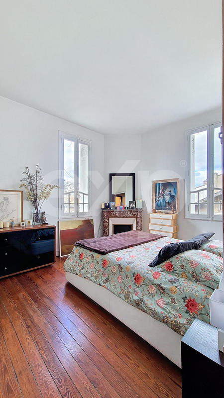 Maison - 177 m² - 8 pièces