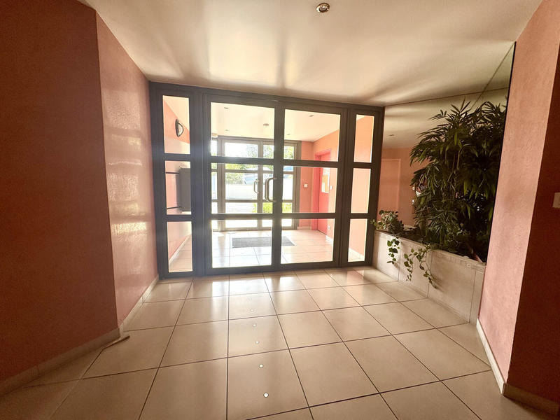 Appartement - 89 m² - 4 pièces