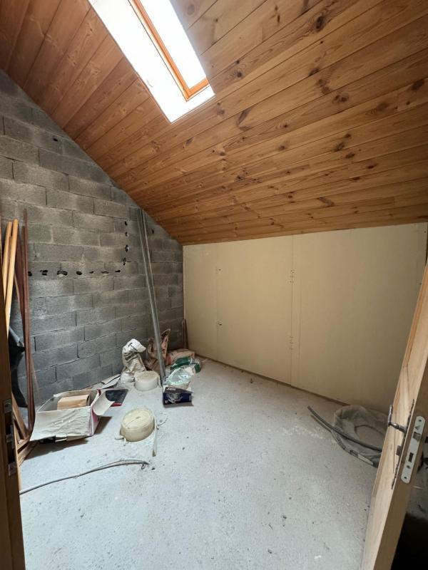 Appartement - 96 m² - 4 pièces