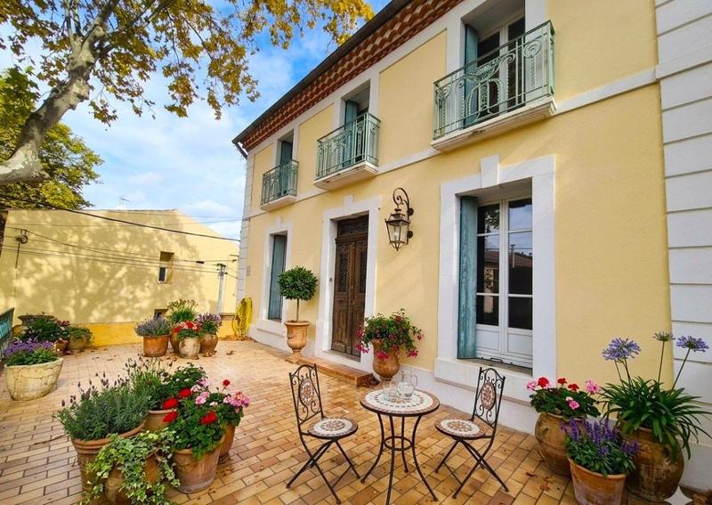 Maison - 200 m² - 8 pièces