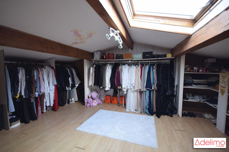 Villa - 189 m² - 7 pièces