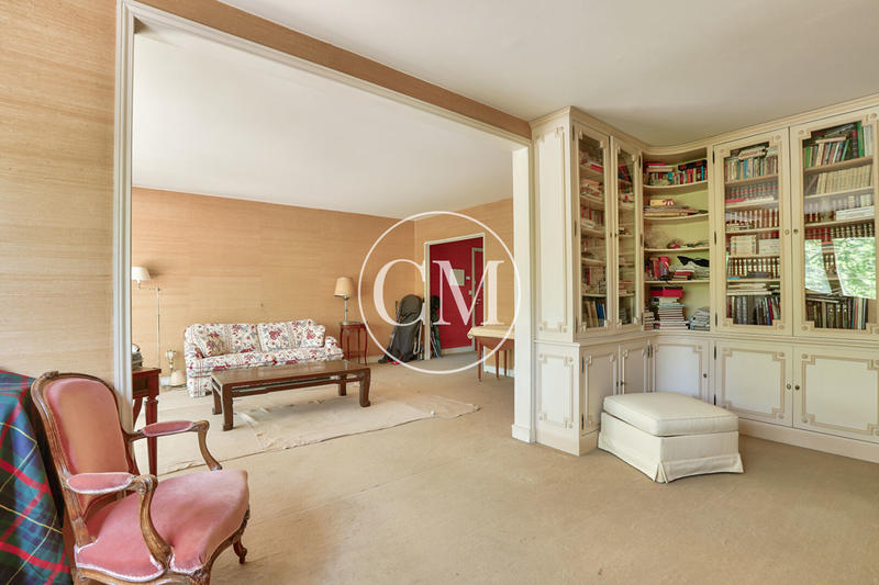 Appartement - 120 m² - 6 pièces