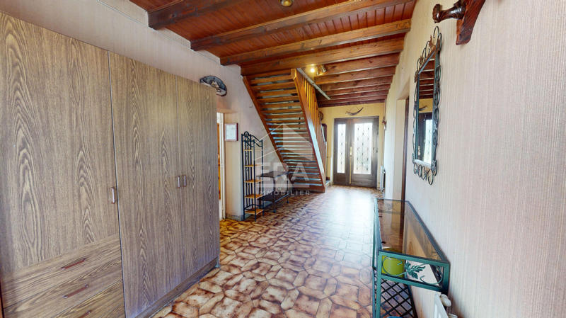 Maison - 163 m² - 5 pièces
