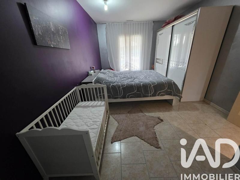 Maison - 219 m² - 6 pièces