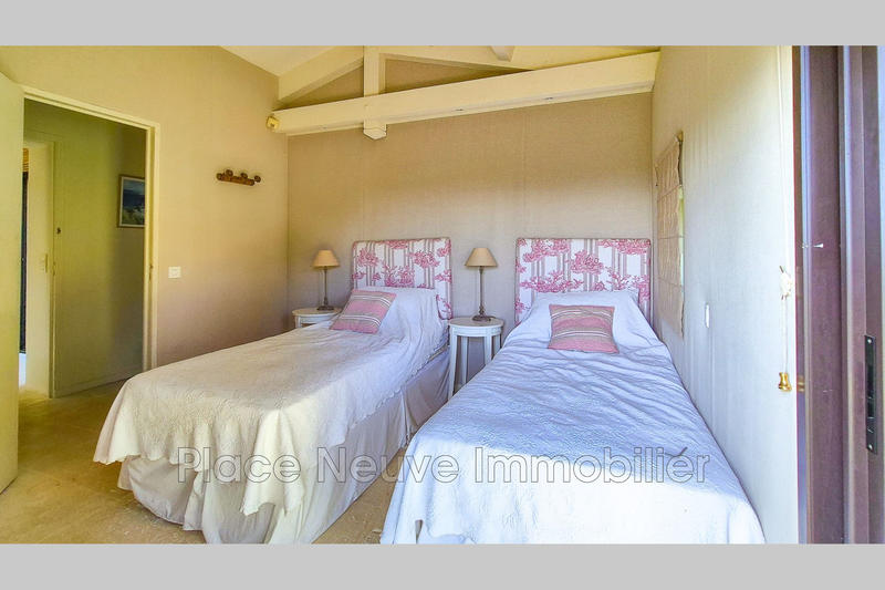 Maison - 186 m² - 6 pièces