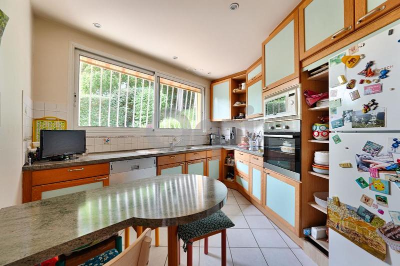 Maison - 187 m² - 6 pièces