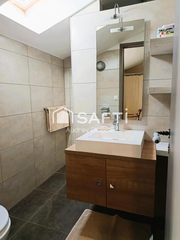 Maison - 140 m² - 5 pièces