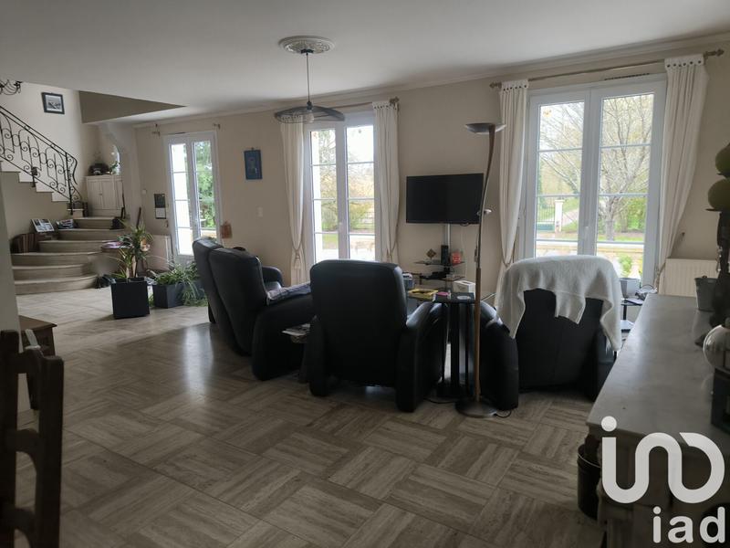 Maison - 195 m² - 7 pièces
