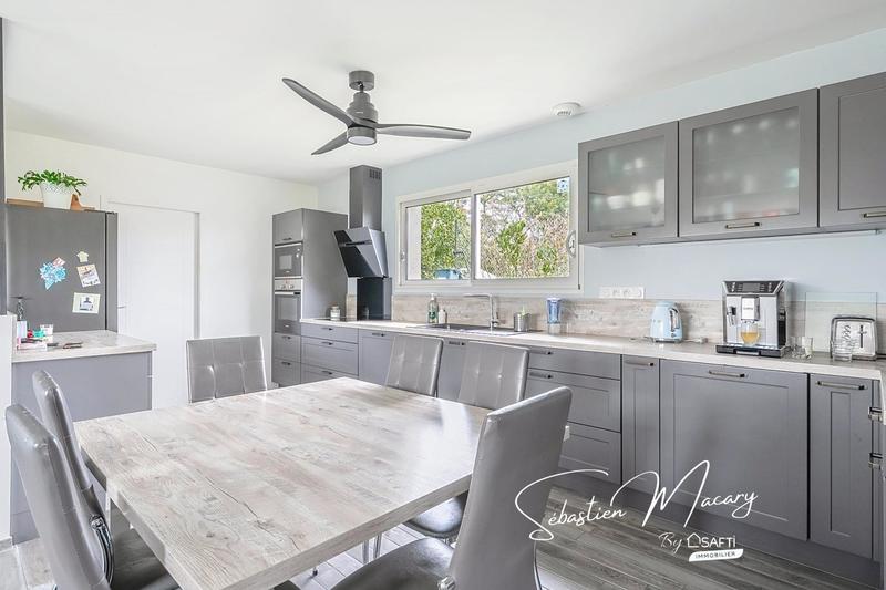 Maison - 118 m² - 5 pièces