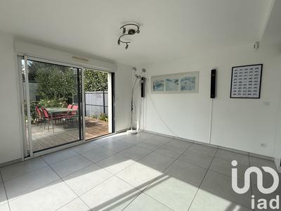 Maison - 121 m² - 5 pièces