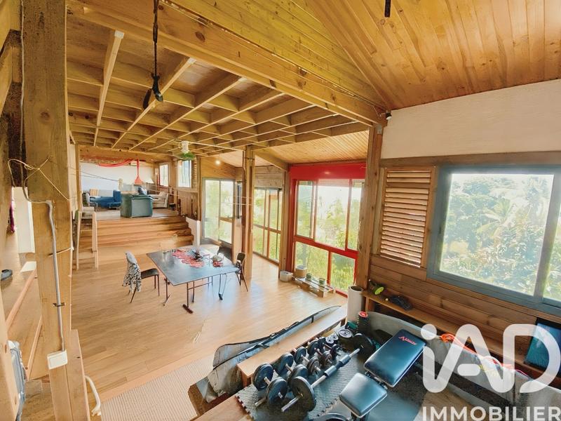 Maison - 159 m² - 5 pièces