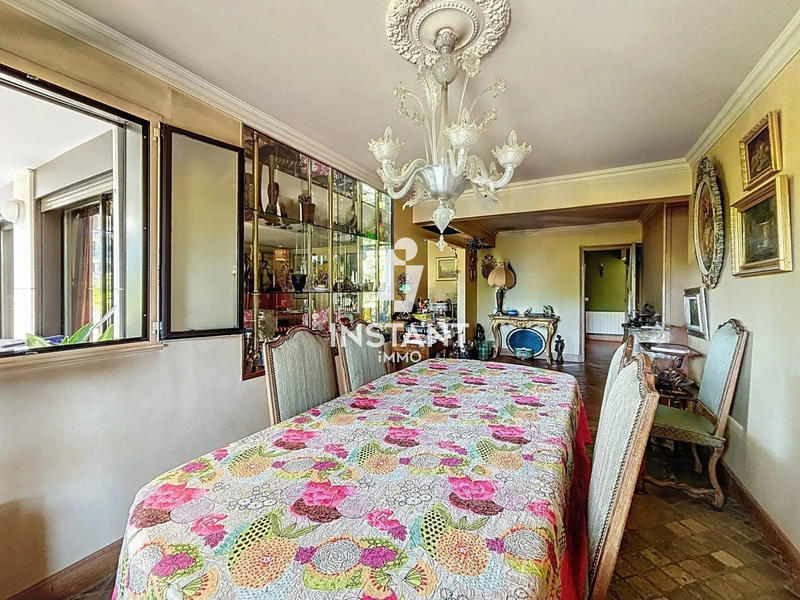 Appartement - 142 m² - 5 pièces