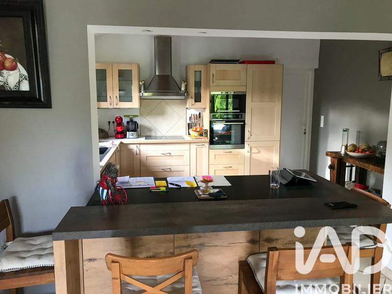 Maison - 138 m² - 5 pièces